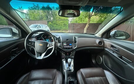 Chevrolet Cruze II, 2013 год, 1 096 000 рублей, 2 фотография