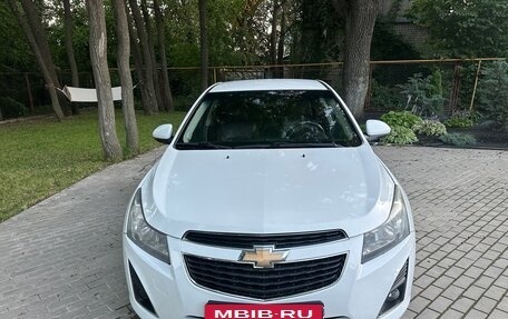 Chevrolet Cruze II, 2013 год, 1 096 000 рублей, 7 фотография