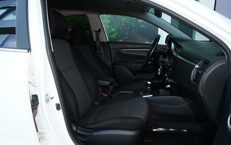 KIA Rio IV, 2020 год, 1 678 000 рублей, 8 фотография
