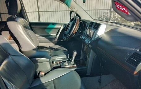 Toyota Land Cruiser Prado 150 рестайлинг 2, 2011 год, 2 500 000 рублей, 7 фотография