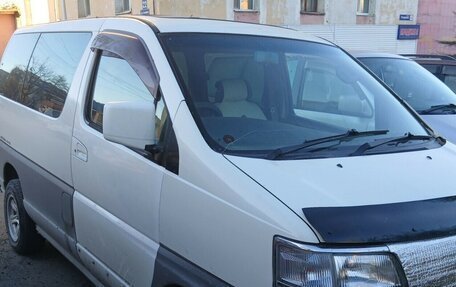 Nissan Elgrand I, 1997 год, 300 000 рублей, 2 фотография