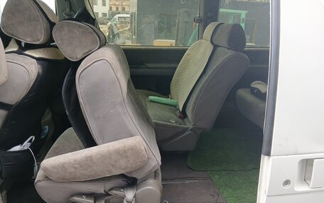 Nissan Elgrand I, 1997 год, 300 000 рублей, 3 фотография
