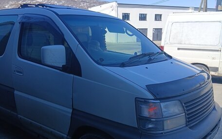 Nissan Elgrand I, 1997 год, 300 000 рублей, 7 фотография