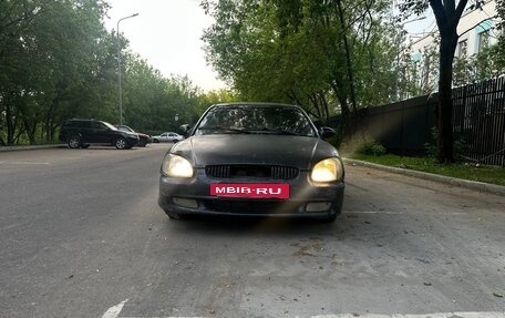 Hyundai Sonata IV рестайлинг, 2000 год, 80 000 рублей, 2 фотография