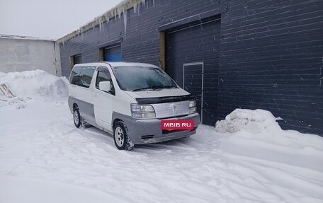 Nissan Elgrand I, 1997 год, 300 000 рублей, 10 фотография