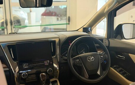 Toyota Alphard III, 2018 год, 3 500 000 рублей, 11 фотография
