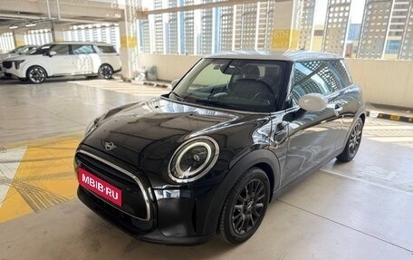 MINI Clubman, 2023 год, 2 190 099 рублей, 1 фотография