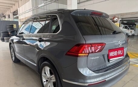 Volkswagen Tiguan II, 2020 год, 2 890 099 рублей, 3 фотография