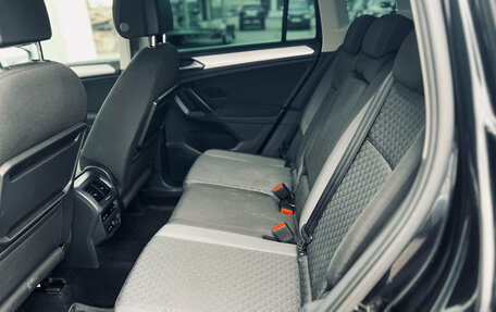 Volkswagen Tiguan II, 2018 год, 1 990 000 рублей, 17 фотография