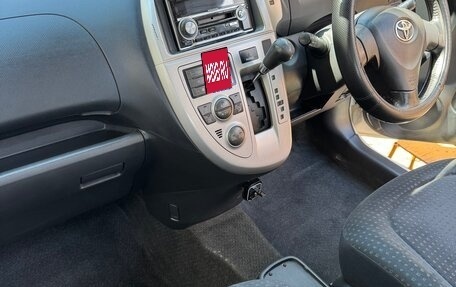 Toyota Ractis I, 2009 год, 720 000 рублей, 7 фотография