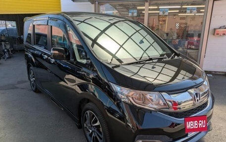 Honda Stepwgn IV, 2016 год, 1 380 000 рублей, 3 фотография