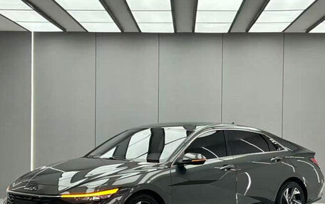 Hyundai Elantra, 2023 год, 1 210 000 рублей, 1 фотография