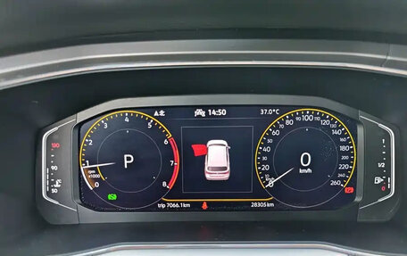 Volkswagen T-Cross I, 2023 год, 1 572 990 рублей, 13 фотография