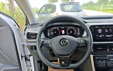 Volkswagen T-Cross I, 2023 год, 1 572 990 рублей, 12 фотография