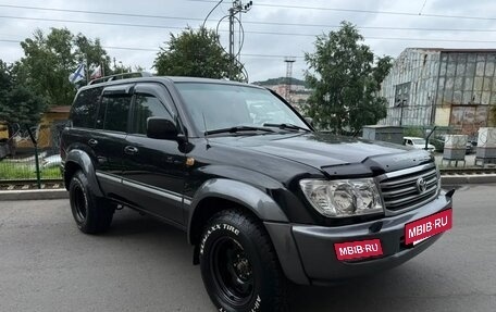 Toyota Land Cruiser 100 рестайлинг 2, 2003 год, 2 280 000 рублей, 6 фотография