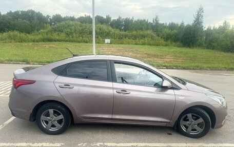 Hyundai Solaris II рестайлинг, 2019 год, 1 375 000 рублей, 6 фотография