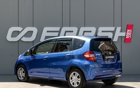 Honda Fit III, 2011 год, 800 000 рублей, 2 фотография