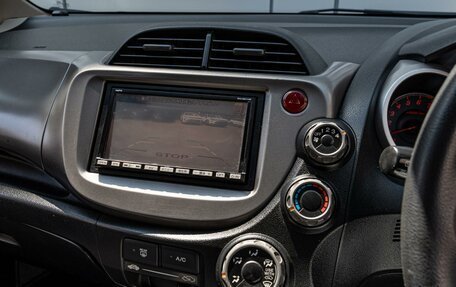 Honda Fit III, 2011 год, 800 000 рублей, 12 фотография