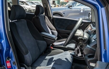 Honda Fit III, 2011 год, 800 000 рублей, 10 фотография