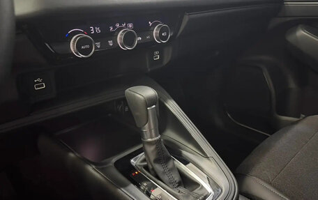 Honda Vezel, 2023 год, 1 817 009 рублей, 12 фотография