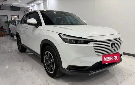Honda Vezel, 2023 год, 1 817 009 рублей, 3 фотография