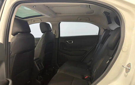 Honda Vezel, 2023 год, 1 817 009 рублей, 16 фотография