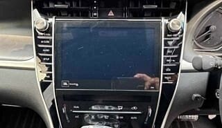 Toyota Harrier, 2019 год, 2 460 000 рублей, 17 фотография