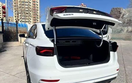 Geely Emgrand, 2023 год, 1 055 990 рублей, 14 фотография