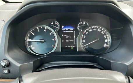 Toyota Land Cruiser Prado 150 рестайлинг 2, 2021 год, 5 800 000 рублей, 10 фотография