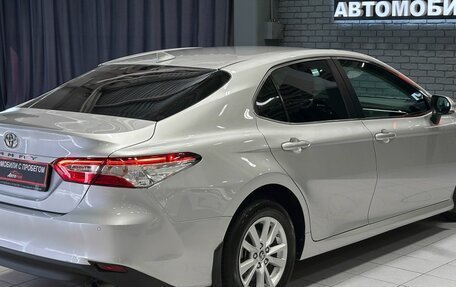 Toyota Camry, 2020 год, 2 350 000 рублей, 6 фотография