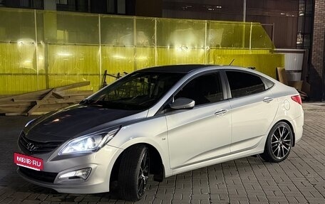 Hyundai Solaris II рестайлинг, 2016 год, 950 000 рублей, 1 фотография