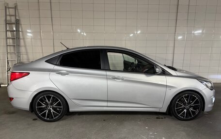 Hyundai Solaris II рестайлинг, 2016 год, 950 000 рублей, 4 фотография