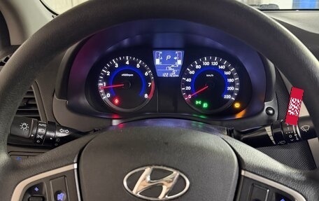 Hyundai Solaris II рестайлинг, 2016 год, 950 000 рублей, 14 фотография