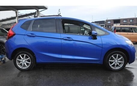 Honda Fit III, 2016 год, 760 000 рублей, 4 фотография