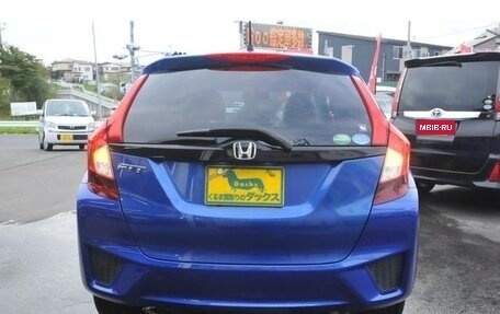 Honda Fit III, 2016 год, 760 000 рублей, 8 фотография