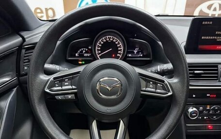 Mazda CX-4, 2023 год, 2 320 000 рублей, 8 фотография