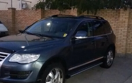 Volkswagen Touareg III, 2008 год, 999 000 рублей, 3 фотография