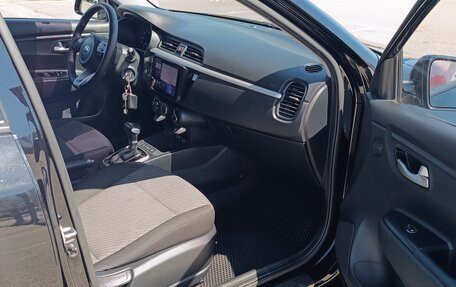 KIA Rio IV, 2019 год, 1 423 000 рублей, 11 фотография