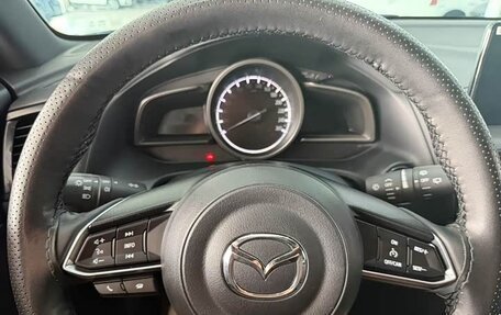 Mazda CX-4, 2023 год, 2 280 000 рублей, 13 фотография
