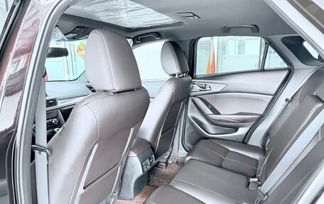 Mazda CX-4, 2023 год, 2 280 000 рублей, 6 фотография