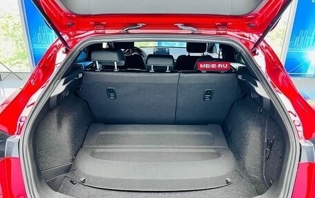 Mazda CX-4, 2023 год, 2 180 000 рублей, 10 фотография