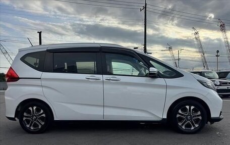 Honda Freed II, 2023 год, 1 410 000 рублей, 8 фотография