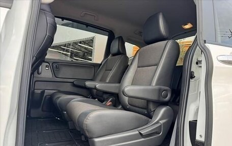 Honda Freed II, 2023 год, 1 410 000 рублей, 14 фотография