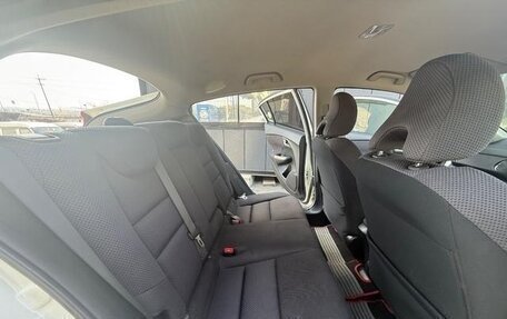 Honda Insight II рестайлинг, 2012 год, 650 000 рублей, 14 фотография