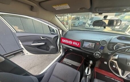 Honda Insight II рестайлинг, 2012 год, 650 000 рублей, 23 фотография