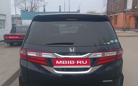 Honda Odyssey IV, 2016 год, 2 096 000 рублей, 2 фотография