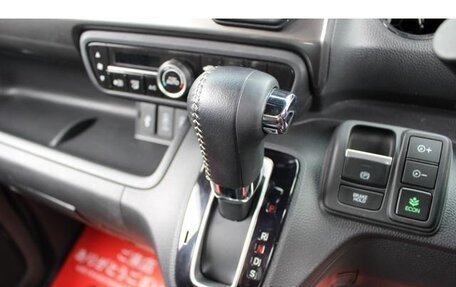 Honda N-BOX II, 2023 год, 810 000 рублей, 17 фотография