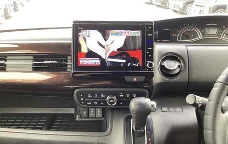 Honda N-BOX II, 2022 год, 790 000 рублей, 21 фотография