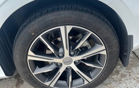 Geely Emgrand, 2022 год, 933 000 рублей, 6 фотография