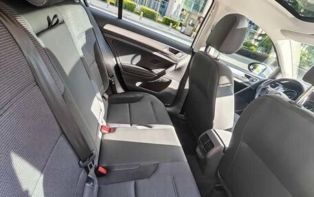Volkswagen Golf VII, 2020 год, 1 335 000 рублей, 9 фотография